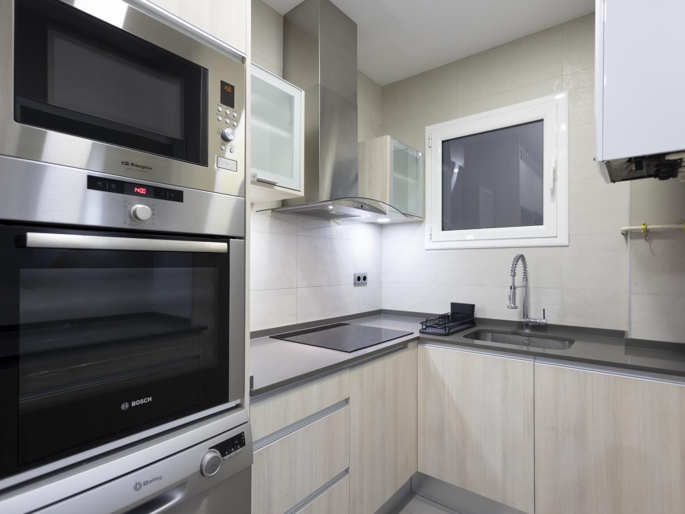 Bright Apartment with Sagrada Família Views - My Space Barcelona Apartments